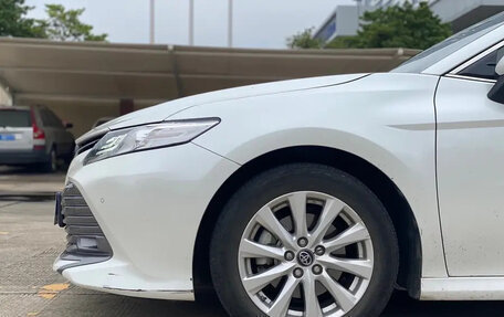 Toyota Camry, 2020 год, 2 100 000 рублей, 5 фотография