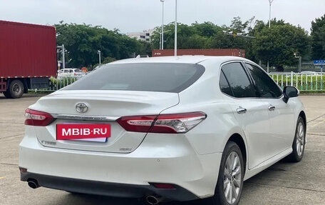Toyota Camry, 2020 год, 2 100 000 рублей, 16 фотография