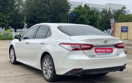 Toyota Camry, 2020 год, 2 100 000 рублей, 18 фотография