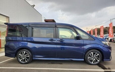 Honda Stepwgn IV, 2021 год, 1 755 123 рублей, 4 фотография