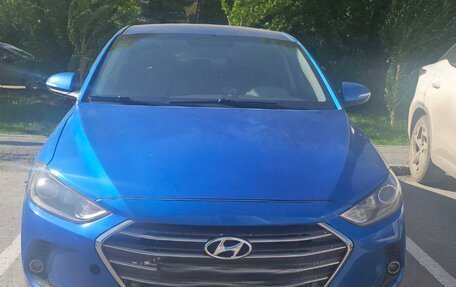 Hyundai Elantra VI рестайлинг, 2018 год, 1 820 500 рублей, 3 фотография