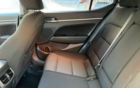 Hyundai Elantra VI рестайлинг, 2018 год, 1 820 500 рублей, 15 фотография