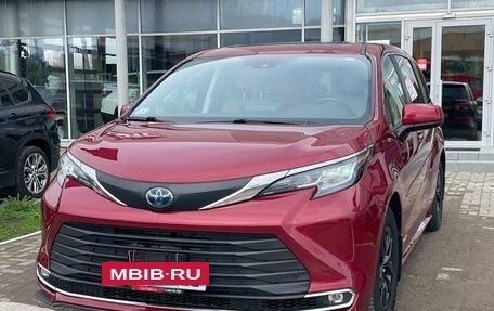 Toyota Sienna, 2021 год, 4 850 000 рублей, 2 фотография