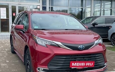 Toyota Sienna, 2021 год, 4 850 000 рублей, 4 фотография