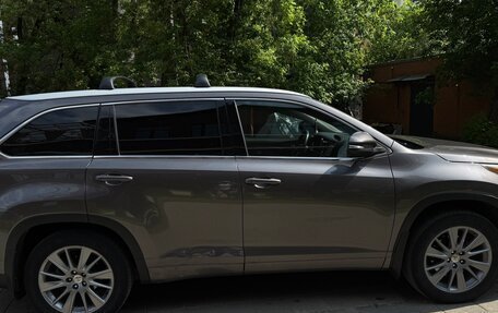 Toyota Highlander III, 2014 год, 2 650 000 рублей, 5 фотография
