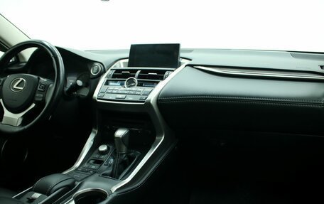 Lexus NX I, 2015 год, 2 575 000 рублей, 3 фотография