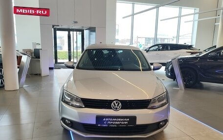Volkswagen Jetta VI, 2014 год, 1 195 000 рублей, 2 фотография