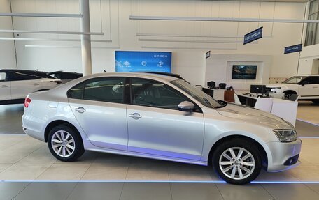 Volkswagen Jetta VI, 2014 год, 1 195 000 рублей, 4 фотография
