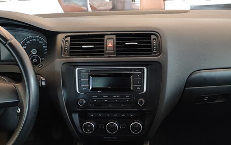 Volkswagen Jetta VI, 2014 год, 1 195 000 рублей, 16 фотография
