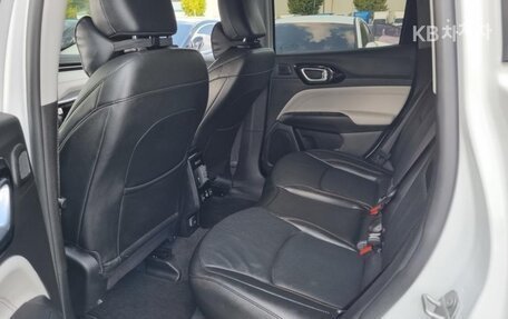 Jeep Compass II, 2022 год, 2 385 000 рублей, 13 фотография