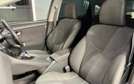 Toyota Prius, 2010 год, 1 050 000 рублей, 12 фотография
