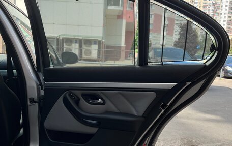BMW 5 серия, 2003 год, 2 200 000 рублей, 9 фотография
