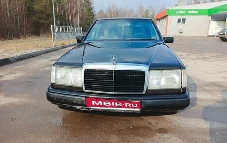 Mercedes-Benz W124, 1989 год, 350 000 рублей, 2 фотография