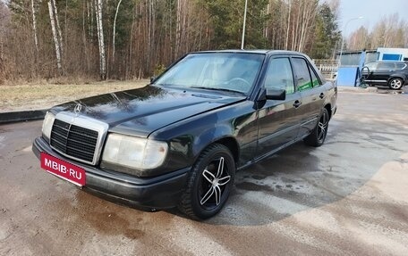 Mercedes-Benz W124, 1989 год, 350 000 рублей, 28 фотография