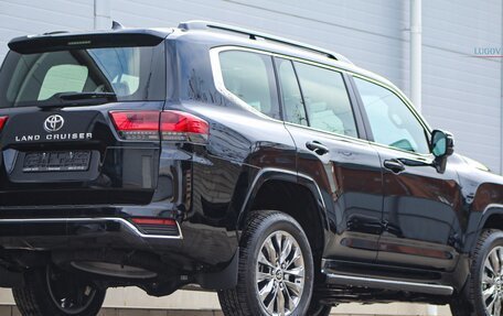 Toyota Land Cruiser, 2024 год, 13 500 000 рублей, 3 фотография