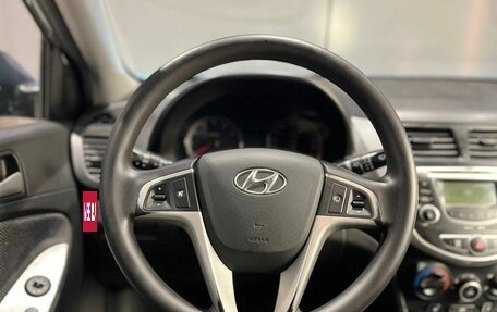 Hyundai Solaris II рестайлинг, 2013 год, 1 000 000 рублей, 19 фотография