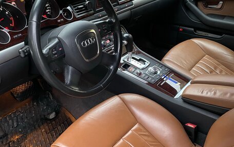 Audi A8, 2006 год, 1 390 000 рублей, 9 фотография