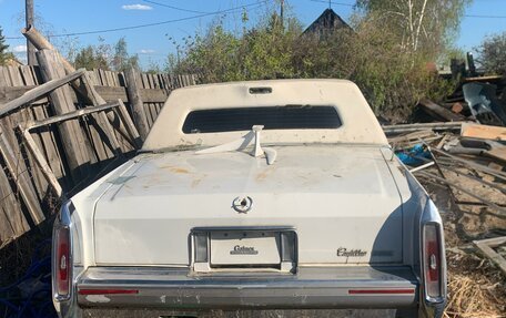 Cadillac Brougham, 1990 год, 3 000 000 рублей, 5 фотография