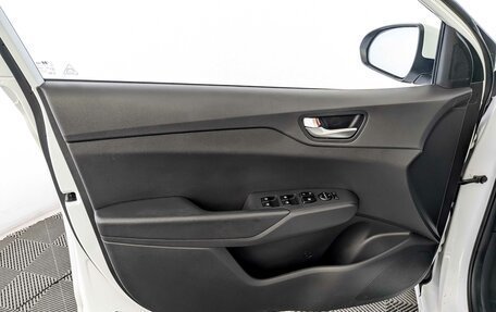 Hyundai Solaris II рестайлинг, 2020 год, 1 565 000 рублей, 19 фотография