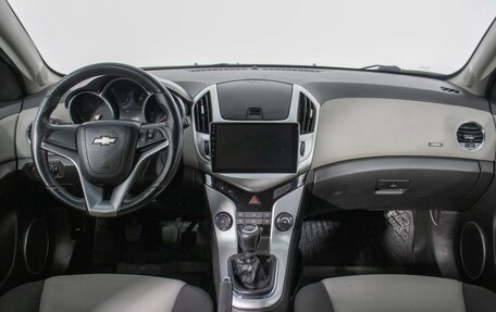 Chevrolet Cruze II, 2013 год, 650 000 рублей, 13 фотография