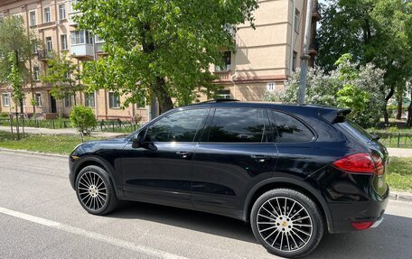 Porsche Cayenne III, 2010 год, 2 450 000 рублей, 8 фотография