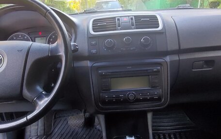 Skoda Fabia II, 2009 год, 300 000 рублей, 7 фотография