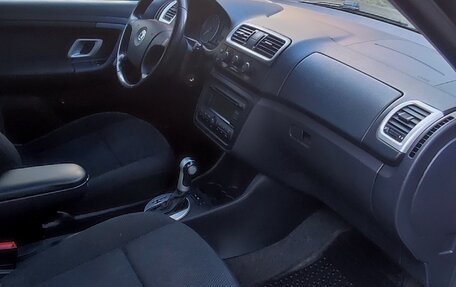 Skoda Fabia II, 2009 год, 300 000 рублей, 6 фотография
