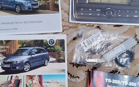 Skoda Fabia II, 2009 год, 300 000 рублей, 14 фотография