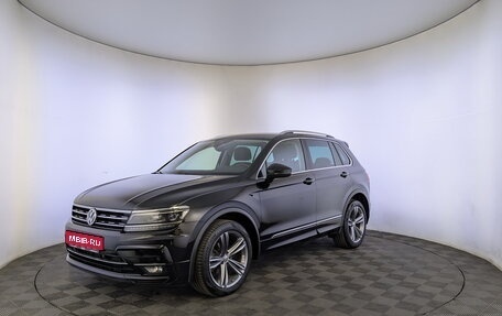 Volkswagen Tiguan II, 2020 год, 2 490 000 рублей, 1 фотография