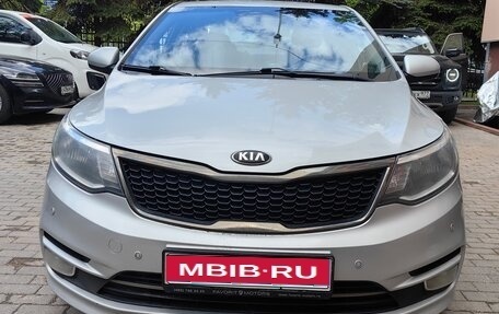 KIA Rio III рестайлинг, 2016 год, 990 000 рублей, 1 фотография