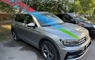 Volkswagen Tiguan II, 2018 год, 2 400 000 рублей, 1 фотография