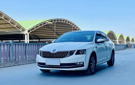 Skoda Octavia, 2020 год, 1 500 000 рублей, 1 фотография