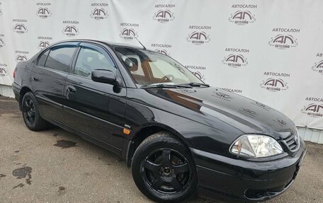 Toyota Avensis III рестайлинг, 2001 год, 399 000 рублей, 1 фотография