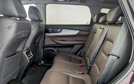 Chery Tiggo 8 Pro, 2022 год, 1 820 000 рублей, 12 фотография