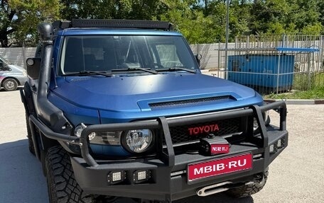 Toyota FJ Cruiser, 2007 год, 3 800 000 рублей, 1 фотография