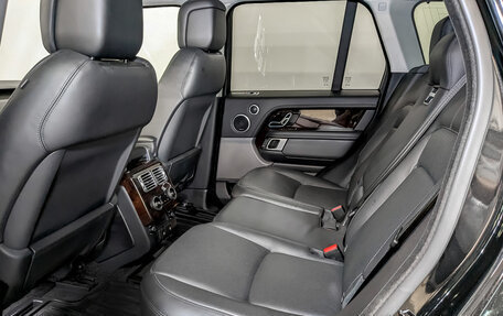 Land Rover Range Rover IV рестайлинг, 2020 год, 7 850 000 рублей, 12 фотография