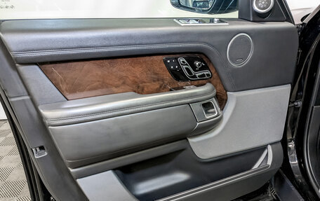 Land Rover Range Rover IV рестайлинг, 2020 год, 7 850 000 рублей, 19 фотография