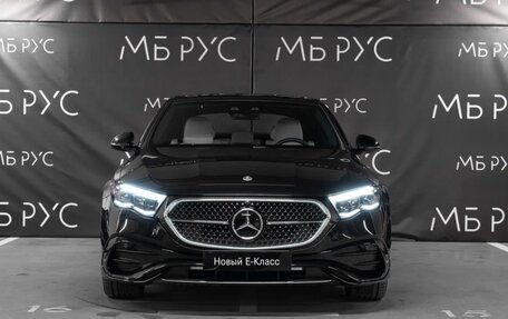 Mercedes-Benz E-Класс, 2024 год, 11 275 000 рублей, 1 фотография