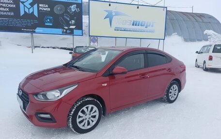 Hyundai Solaris II рестайлинг, 2018 год, 1 000 000 рублей, 1 фотография
