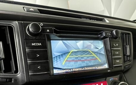Toyota RAV4, 2016 год, 1 855 000 рублей, 16 фотография