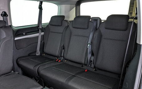 Peugeot Traveller I, 2021 год, 2 695 000 рублей, 26 фотография
