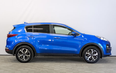 KIA Sportage IV рестайлинг, 2020 год, 2 100 000 рублей, 4 фотография