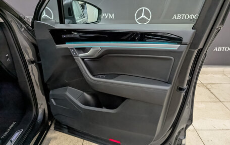 Volkswagen Touareg III, 2018 год, 4 850 000 рублей, 24 фотография