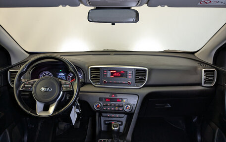 KIA Sportage IV рестайлинг, 2020 год, 2 100 000 рублей, 14 фотография