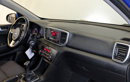 KIA Sportage IV рестайлинг, 2020 год, 2 100 000 рублей, 11 фотография