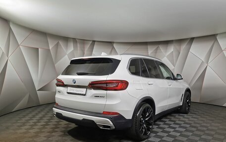 BMW X5, 2019 год, 5 745 000 рублей, 2 фотография