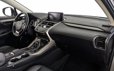 Lexus NX I, 2017 год, 3 225 000 рублей, 13 фотография
