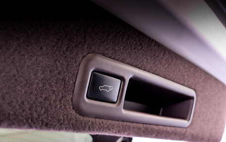 Lexus RX IV рестайлинг, 2017 год, 3 800 000 рублей, 28 фотография