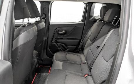Jeep Renegade I рестайлинг, 2019 год, 1 990 000 рублей, 12 фотография