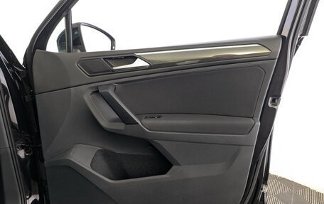 Volkswagen Tiguan II, 2020 год, 2 490 000 рублей, 24 фотография